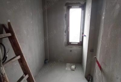 Casă cu 4 camere în Central - 1