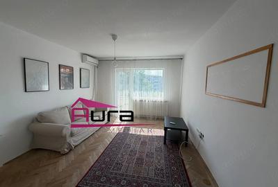 Apartament cu 3 camere nedecomandat în Central