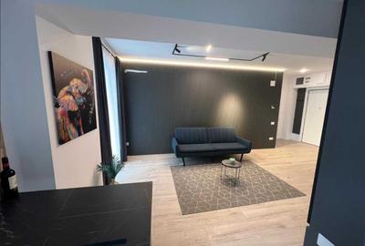 Apartament cu 2 camere decomandat, mobilat în Sisești