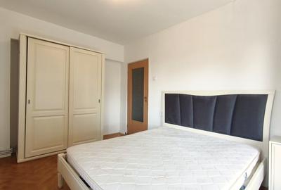 Apartament cu 3 camere decomandat, mobilat în Podul de Fier - 10