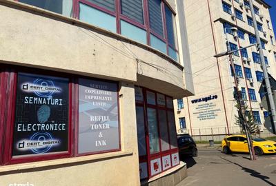 Spațiu comercial, de 266 mp, în Central - 11