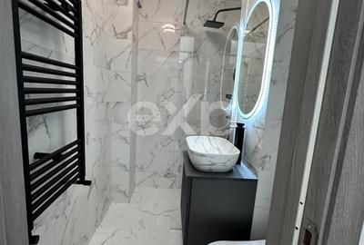 Apartament cu 3 camere semidecomandat, mobilat în Micro 8 - 5