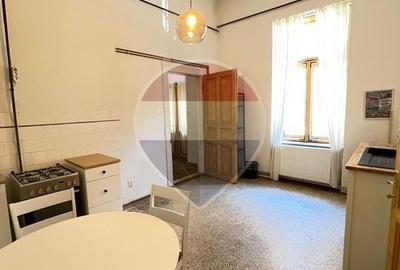 Apartament cu 3 camere decomandat, mobilat în Central - 5