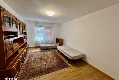 Apartament cu 3 camere în Unirii