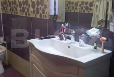 Apartament cu 2 camere semidecomandat în Florești