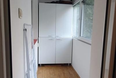 Apartament decomandat, mobilat în Sebastian