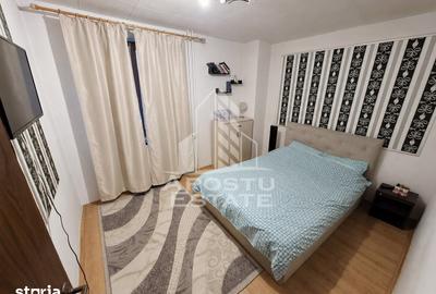 Apartament cu 4 camere decomandat în Lipovei