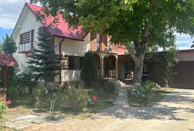 Casă cu 4 camere în Prisăcani - 1