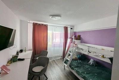 Apartament cu 3 camere semidecomandat în Berceni - 3