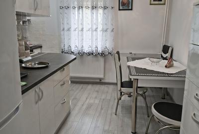 Apartament cu 2 camere decomandat în Central - 2