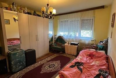 Apartament cu 4 camere nedecomandat în Circumvalațiunii