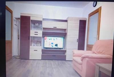 Apartament cu 3 camere, mobilat în Iancului