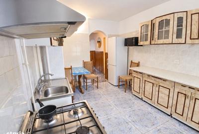 Apartament cu 4 camere în Ciurea