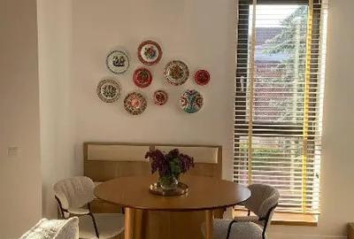 Apartament cu 3 camere decomandat în Brașovul Vechi - 1