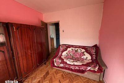 Apartament cu 3 camere semidecomandat în Central - 4