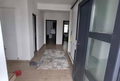 Casă cu 3 camere în Schitu - 4
