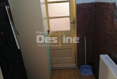 Duplex cu 3 camere cu Canalizare în Giulești - 8