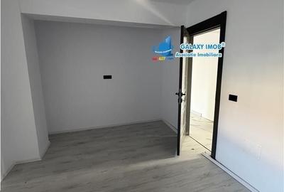 Apartament cu 3 camere decomandat în Olteni - 10