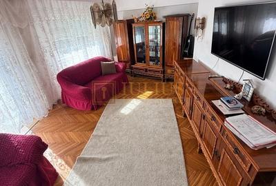 Apartament cu 3 camere decomandat, mobilat în Complex Studențesc - 5