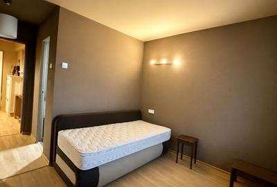 Apartament cu 4 camere decomandat în Tei - 12