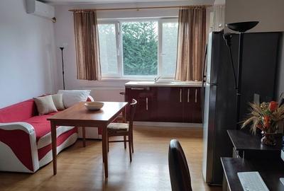 Apartament cu 2 camere, mobilat în Florești