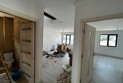 Casă cu 4 camere cu Teren 300 Mp în Central - 8