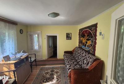 Casă cu 4 camere cu Teren 679 Mp în Central - 10