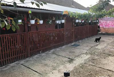 Casă cu 3 camere în Ineu - 1