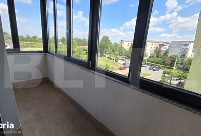 Apartament cu 3 camere în Micro 16