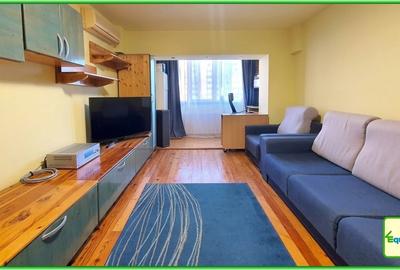 Apartament cu 2 camere decomandat în Republicii