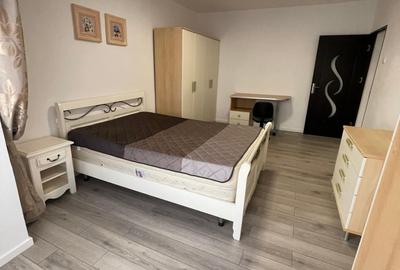 Apartament cu 2 camere decomandat, mobilat în Mărăști