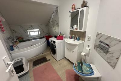 Casă individuală cu 7 camere cu Canalizare în Crevedia - 27