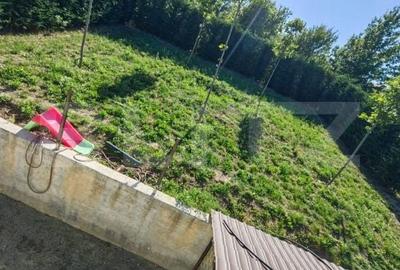 Casă cu 6 camere cu Teren 980 Mp în Bârnova