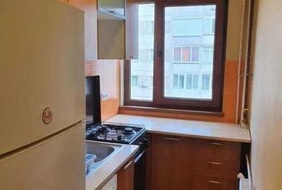 Apartament cu 3 camere semidecomandat în Dacia - 4
