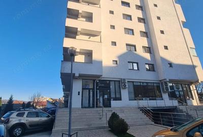 Apartament cu 3 camere în 1 Mai - 4