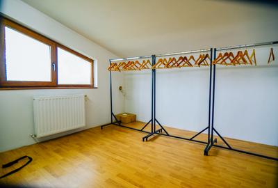 Casă cu 5 camere cu Teren 500 Mp în Unirea - 8