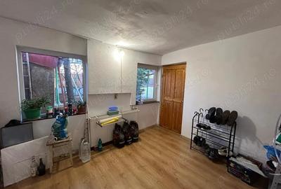 Casă cu 4 camere cu Teren 183 Mp în Brâncoveanu
