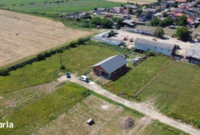 Teren de 741 mp, în Vetiș - 3