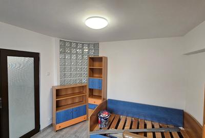 Apartament cu 3 camere decomandat, mobilat în Tineretului - 24