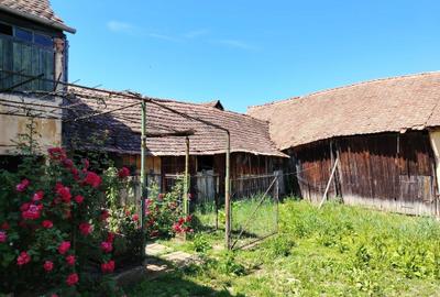 Casă cu 4 camere decomandat în Retiș - 7