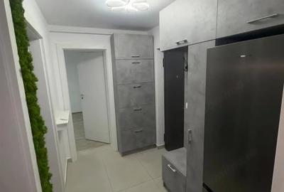 Apartament cu 2 camere decomandat în Trivale