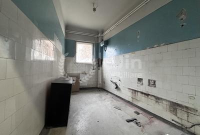 Apartament cu 4 camere decomandat în Central - 7