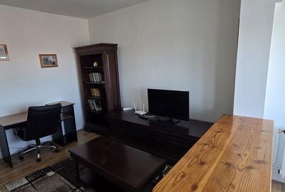 Apartament cu 2 camere decomandat în Olimpia-Stadion - 2