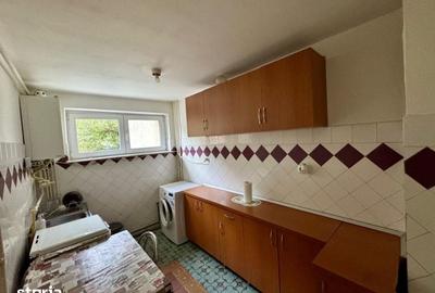 Apartament cu 2 camere decomandat în Grigorescu