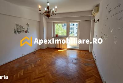 Apartament cu 4 camere decomandat în Unirii
