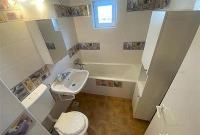 Apartament cu 4 camere decomandat în Ultracentral