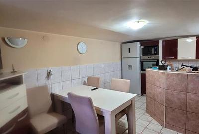 Casă individuală cu 5 camere cu Canalizare în Lazaret - 12