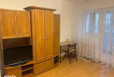 Garsonieră semidecomandată în Titan