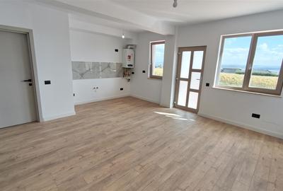 Apartament cu 3 camere semidecomandat în Valea Lupului