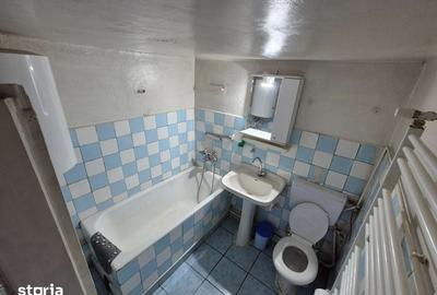 Casă cu 4 camere cu Teren 197 Mp în Central